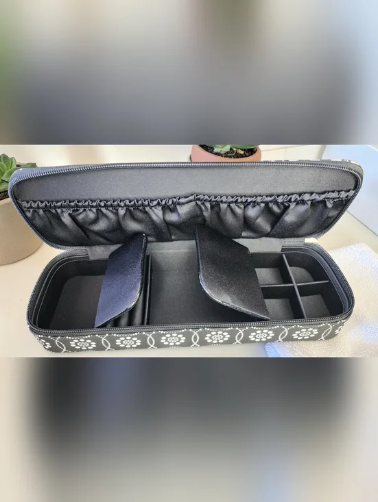 Mary Kay Floral Pattern Black & Pink Travel Organizer NWOT - Picture 6 of 7